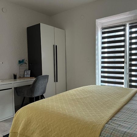 Apartment Peloza 1 Пореч Экстерьер фото