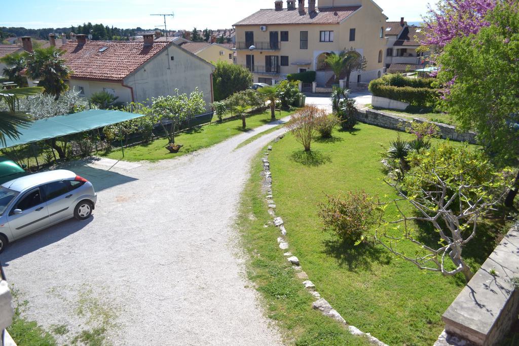 Apartment Peloza 1 Пореч Экстерьер фото